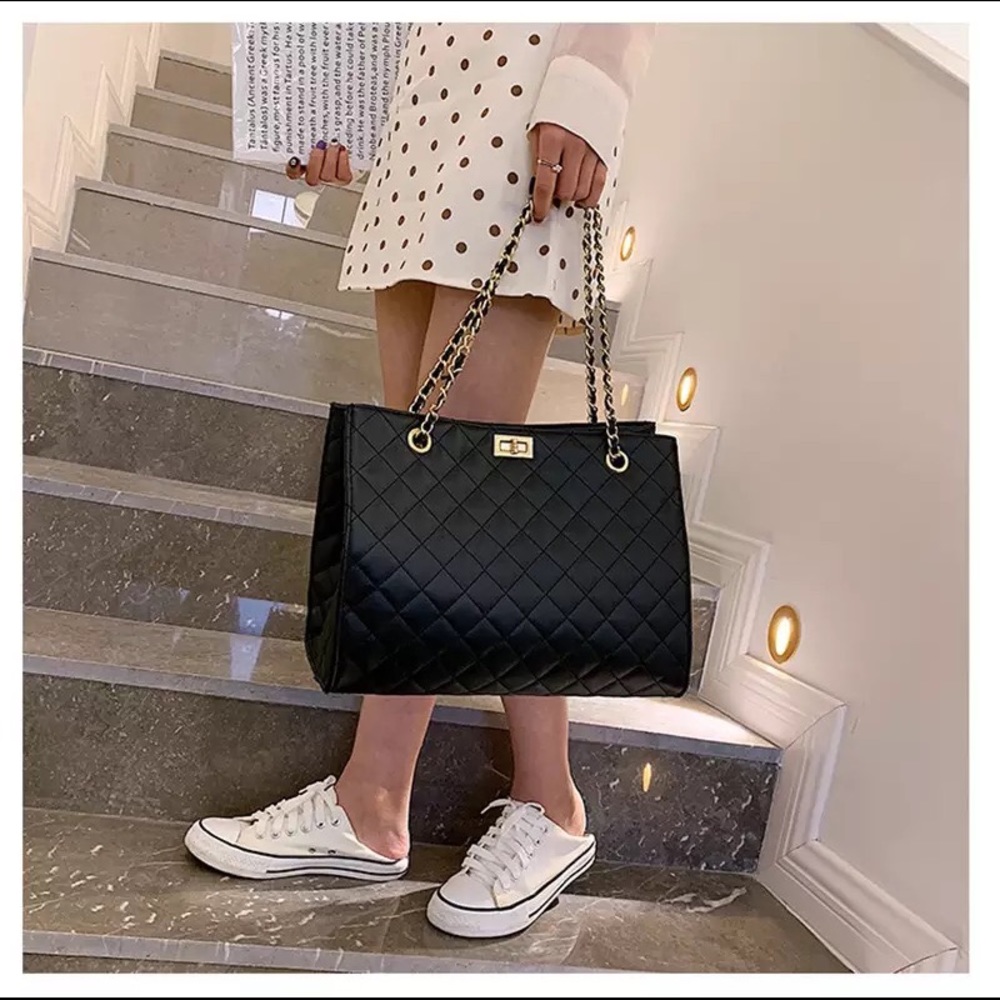 Handbag - Picture 7 of 7